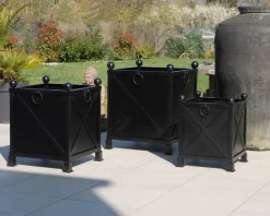 Bac décoratif pour plantes d'agréments 55 cm en métal noir "Gardénia"