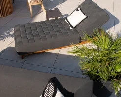 Bain de soleil design tissu Sunbrella gris foncé et teck