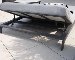 Bain de soleil double moderne et confortable gris clair 