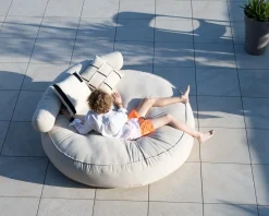 Bain de soleil rond et moelleux beige diamètre 1m80 