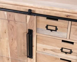 Buffet bas industriel en bois d’acacia naturel et métal 