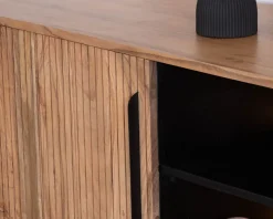 Buffet design rétro avec niches centrales 