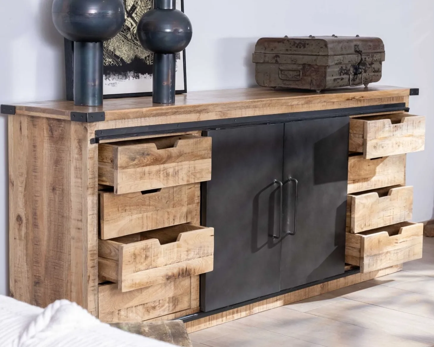 Buffet métal et bois 200cm portes coulissantes "Caractère"