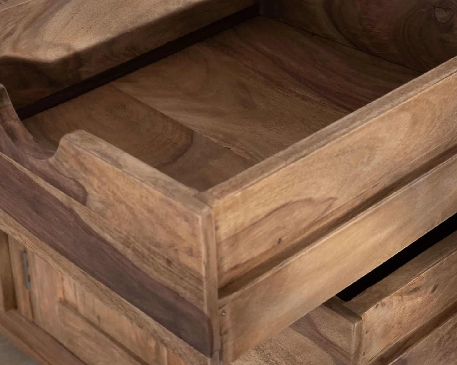 Buffet multi rangement 180 cm en palissandre "Kalanohé"