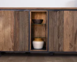 Buffet multi-rangements avec étagères en verre 