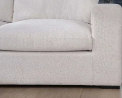 Canapé 3 places avec pouf ottoman carré en tissu doux et bouclé blanc chiné "Tuléar"