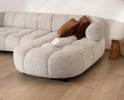 Canapé avec assise électrique et méridienne à droite "Syltan" tissu blanc cassé tramé