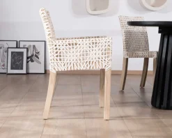 Chaise de repas avec accoudoirs en cuir blanc tressé et teck 