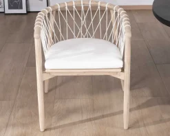 Chaise de repas en bois et corde tressée "Katue"