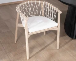 Chaise de repas en bois et corde tressée 