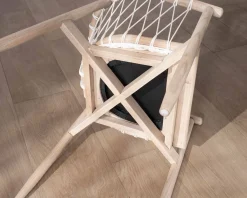 Chaise de repas en bois et corde tressée 