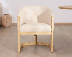 Chaise de repas enveloppante style rétro chic