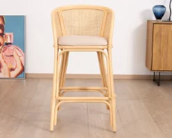 Chaise haute en rotin style ethnique chic 