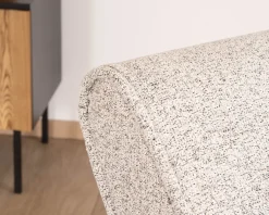 Chaise longue d'intérieur design en tissu tramé blanc cassé 