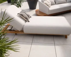 Chaise longue luxueuse teck et tissu écru sans surpiqure "Lombok"