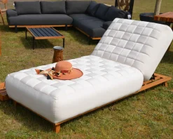 Chaise longue ultra confort teck tissu Sunbrella blanc cassé "Lombok"