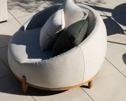 Chauffeuse ronde XL en tissu spécial extérieur blanc chiné 