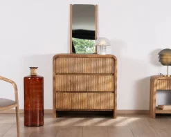 Commode design rétro avec façades cannelées 