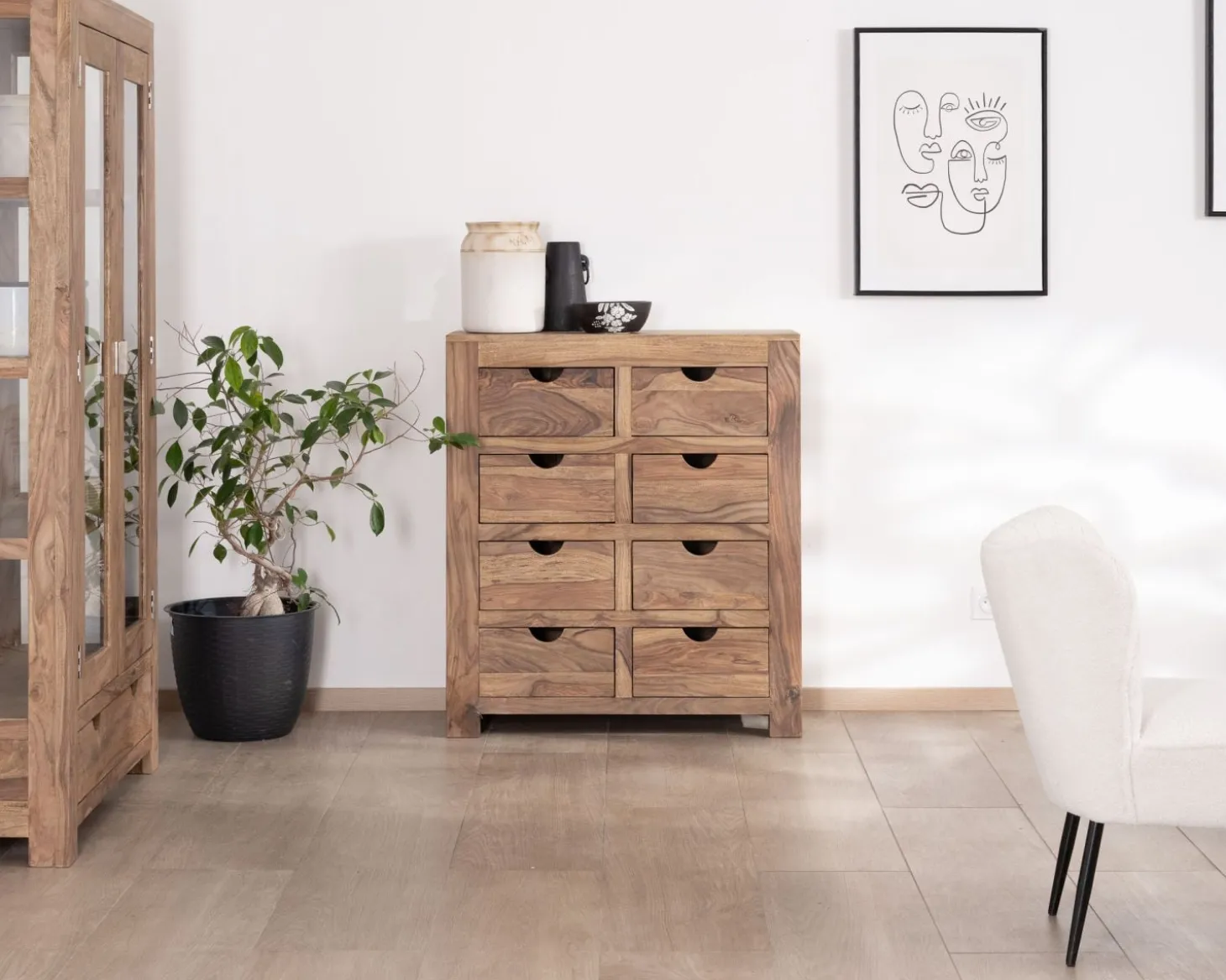 Commode en palissandre à 8 tiroirs "Kalanohé"