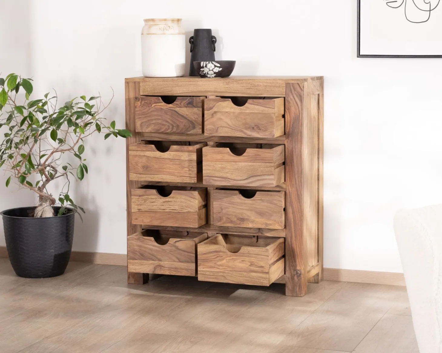 Commode en palissandre à 8 tiroirs "Kalanohé"