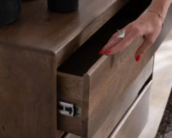 Commode esprit Japandi en manguier massif 