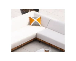 Coussin carré en coton bicolore avec franges 