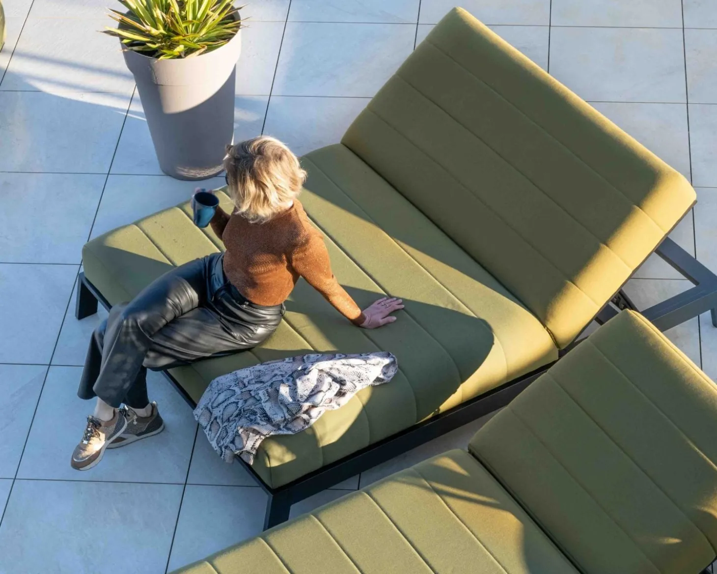 Double bain de soleil haut de gamme vert et noir "Terrasse"
