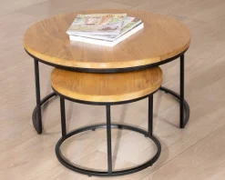 Duo de tables basses gigognes "Calypso" en métal et plateaux en bois