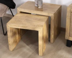Duo de tables d'appoints gigognes en manguier lignes épurées 