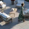 Ensemble canapé et fauteuils matelassés en teck et corde "Rafita"