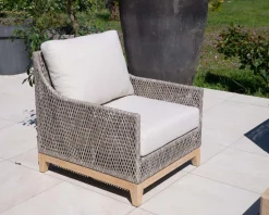 Ensemble de jardin tressé en teck et tissu haut de gamme chiné 