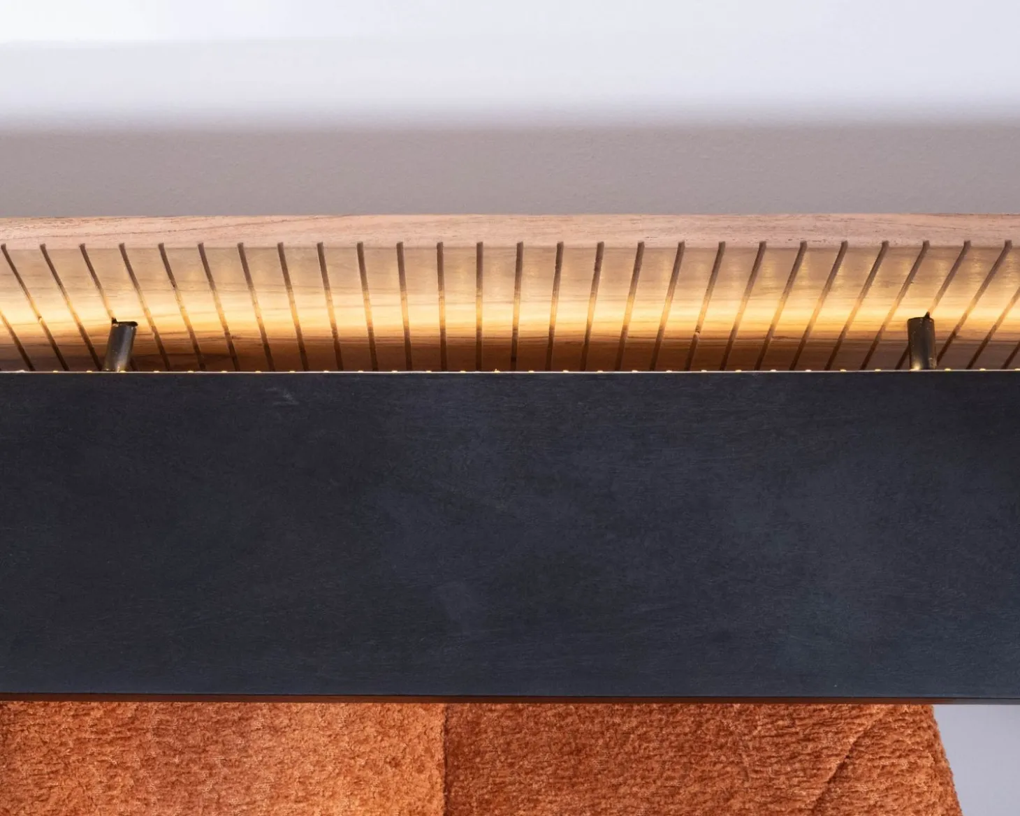 Etagère murale en acacia avec éclairage LED "Bopee"