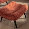 Fauteuil avec repose-pieds en tissu terracotta en velours "Caspe"