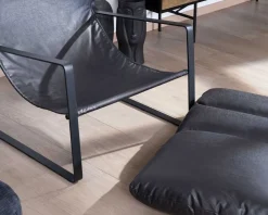 Fauteuil club revisité tissu anthracite et métal noir 