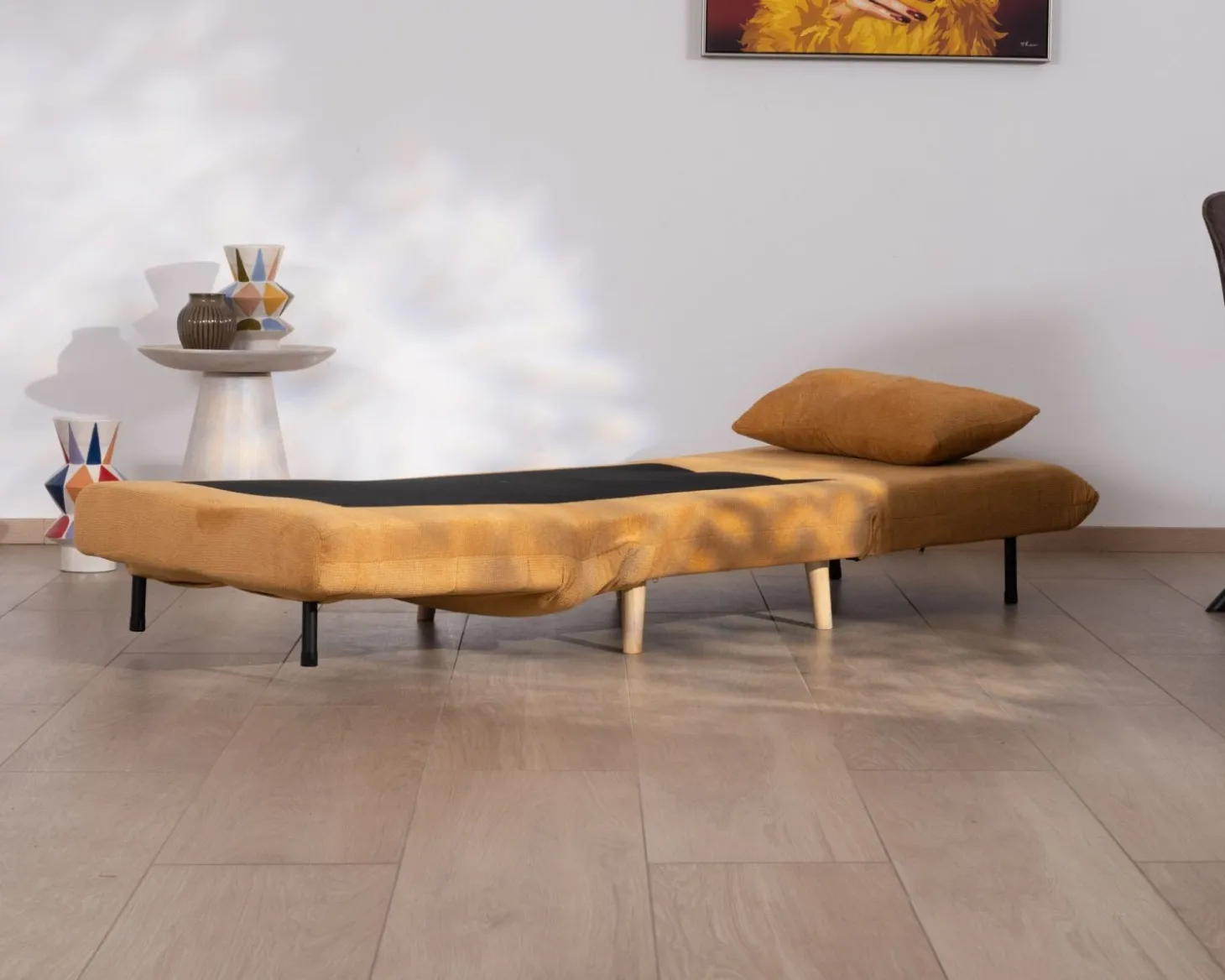 Fauteuil cosy convertible "Folda" en tissu jaune moutarde