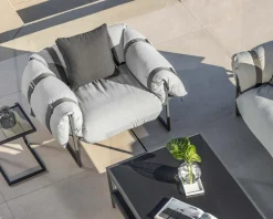 Fauteuil de terrasse matelassé gris clair ultra confort structure aluminium 