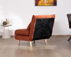 Fauteuil design scandinave en tissu terracotta 