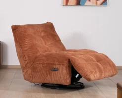 Fauteuil enveloppant en velours côtelé terracotta "Cascada" rotatif avec repose-pieds relevable