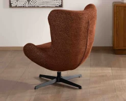 Fauteuil enveloppant et pivotant esprit cocooning et rétro 