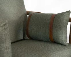 Fauteuil esprit ethnique en tissu gaufré kaki "Plume"