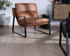 Fauteuil rétro tissu havane et métal noir 