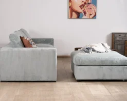 Grand canapé moelleux avec pouf modulaire 