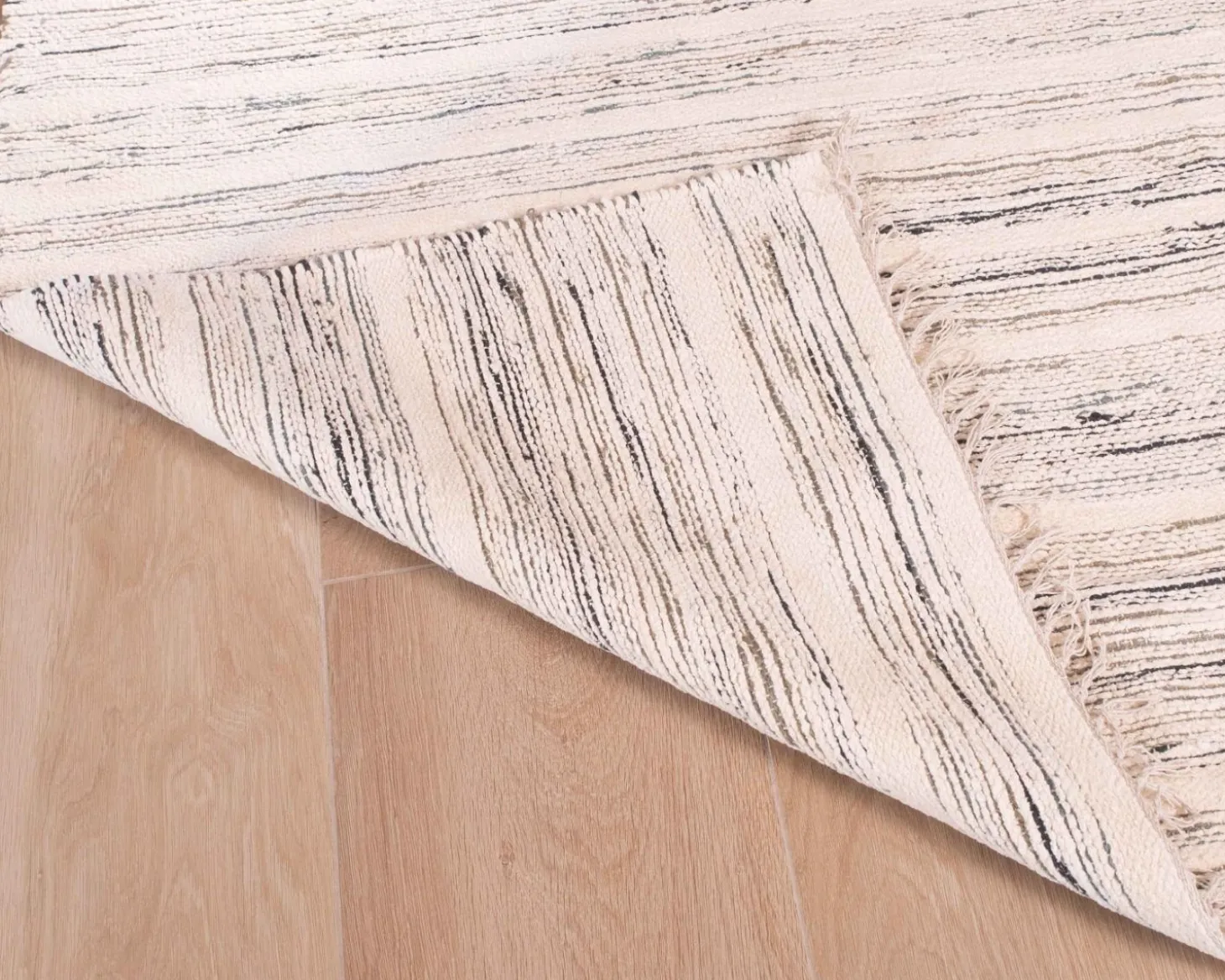 Grand tapis tissé main coton et jute "Solira" format 300x200cm