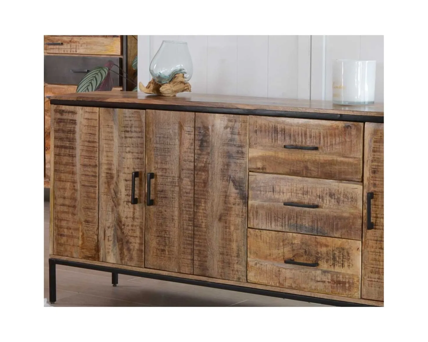 Grande enfilade en bois massif et métal "Mango" multi rangements