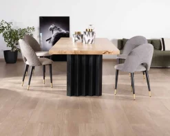 Grande table de repas 260 cm acacia pieds métal noir plissés "Audacio"