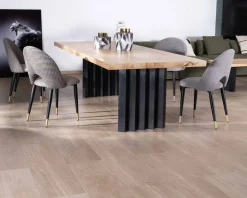 Grande table de repas 260 cm acacia pieds métal noir plissés "Audacio"