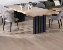 Grande table de repas 260 cm acacia pieds métal noir plissés 