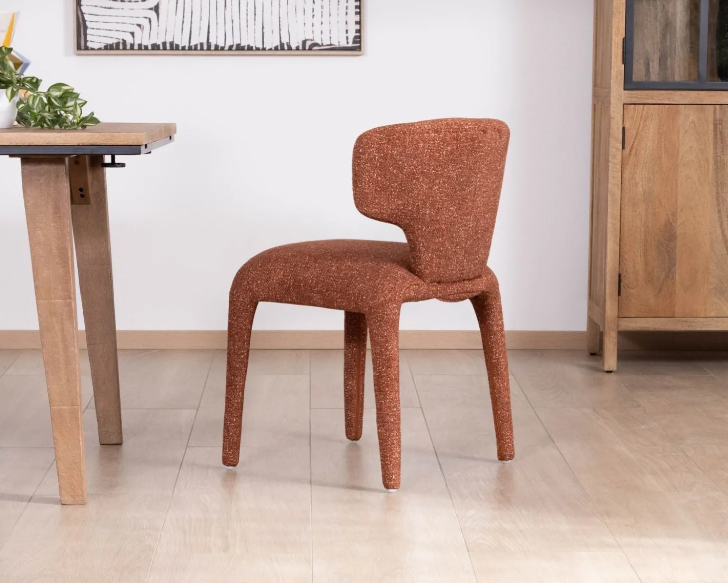 Lot de 2 chaises contemporaines avec habillage intégral en tissu terracotta “Milano”