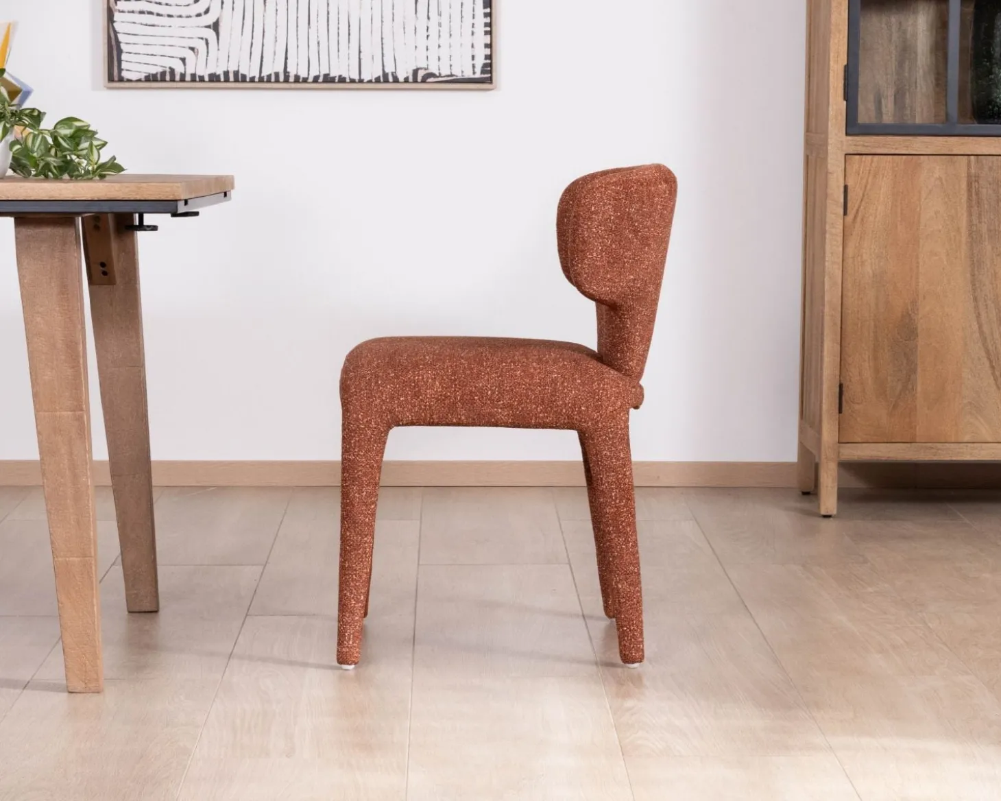 Lot de 2 chaises contemporaines avec habillage intégral en tissu terracotta “Milano”