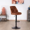 Lot de 2 chaises de bar pivotantes en velours ras terracotta avec dossier haut "Zoung" hauteur réglable
